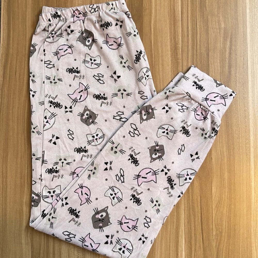 Mentally Exhausted pajama pants.  Size girls XL.